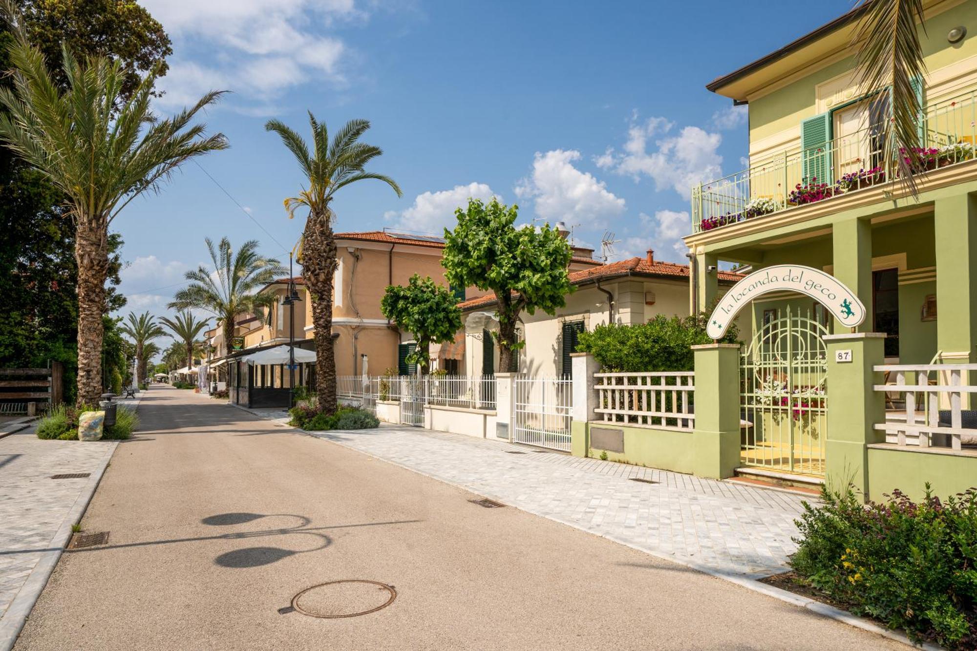 La Locanda Del Geco Marina di Pietrasanta Exterior photo